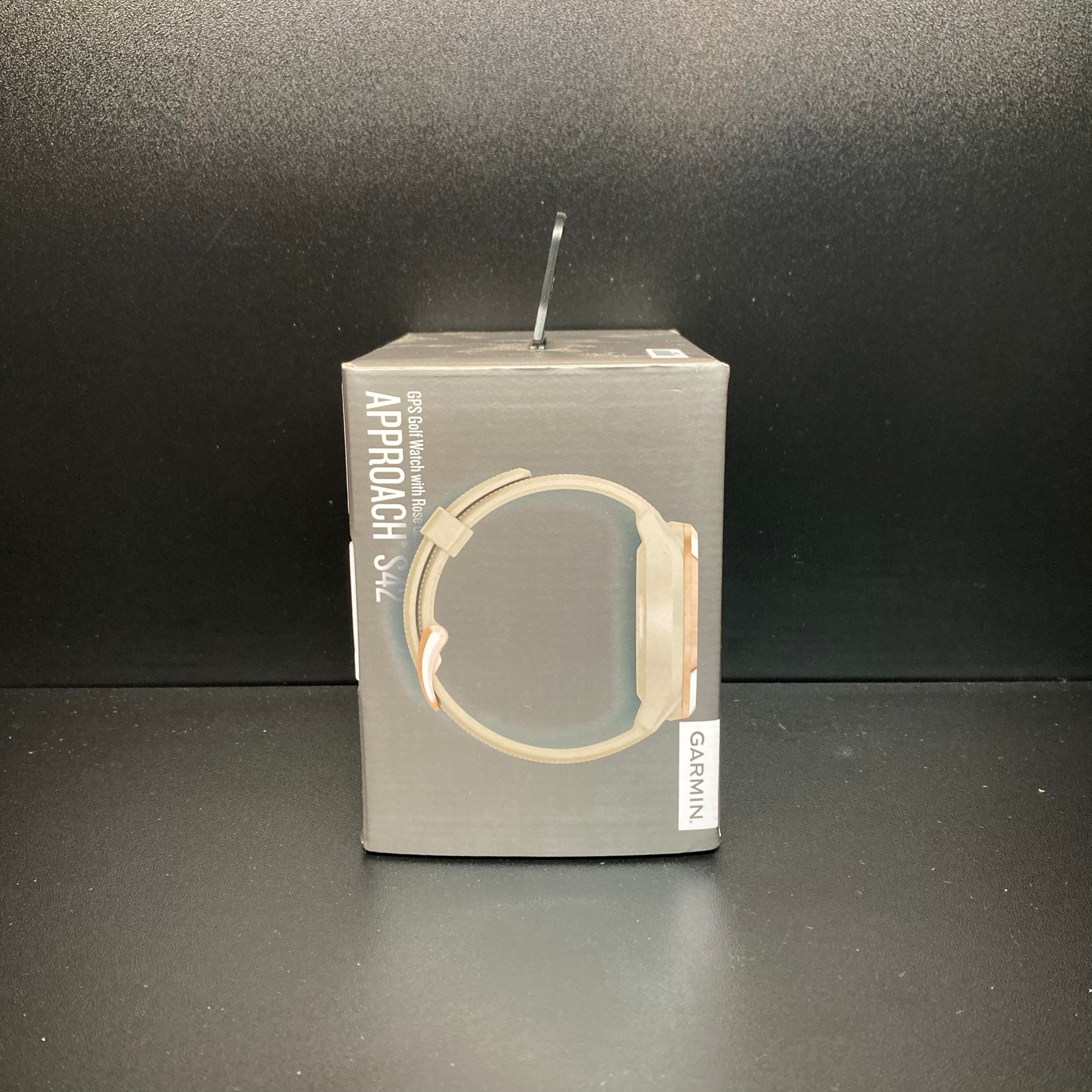 Garmin S42 Watch