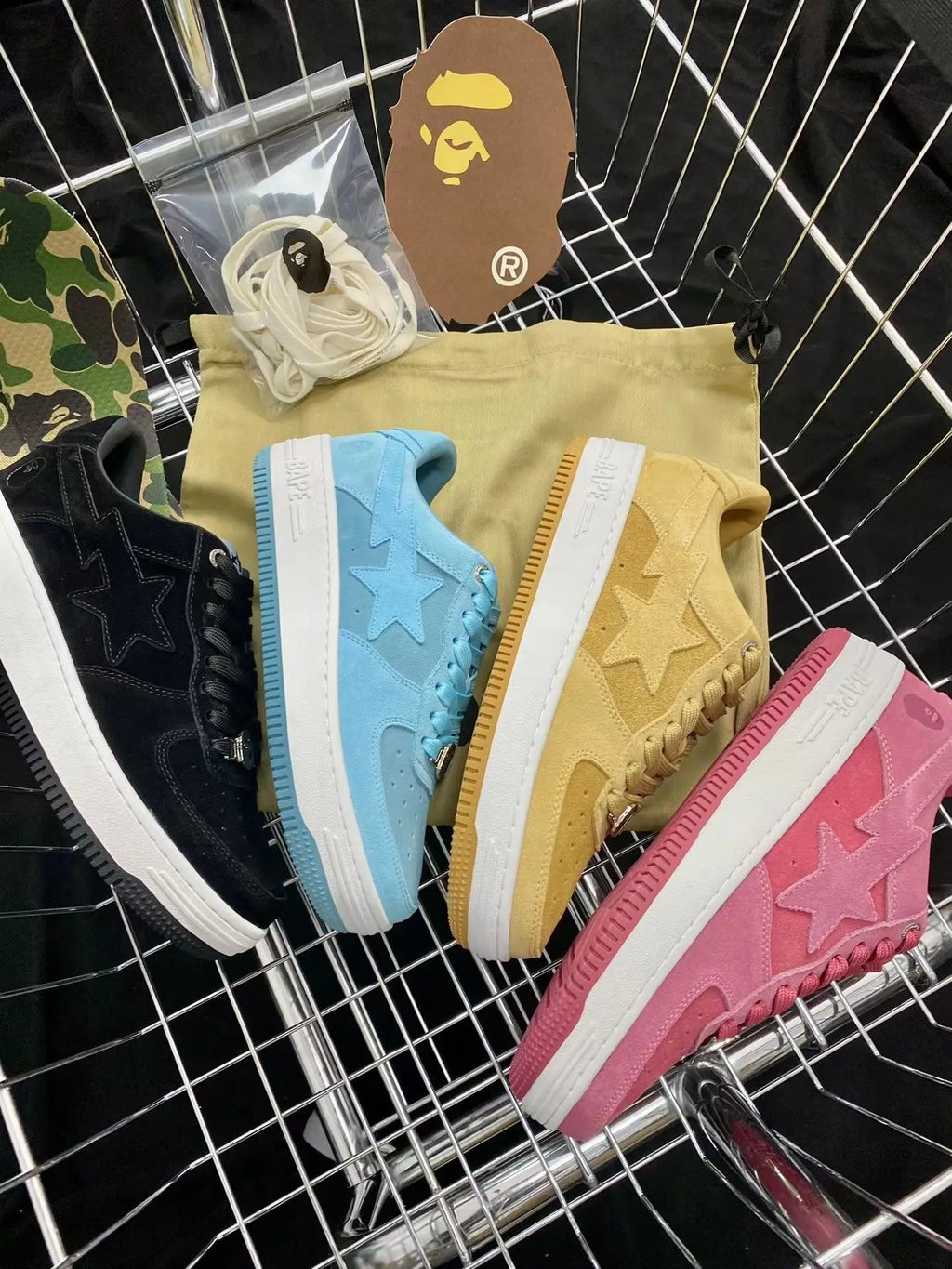 Exclusive APEs Dunk Skateboard Youth Black PU Trendy Casual Vibe Contrast Low-Top Spring Wear Resistance Skate Shoes Collection
