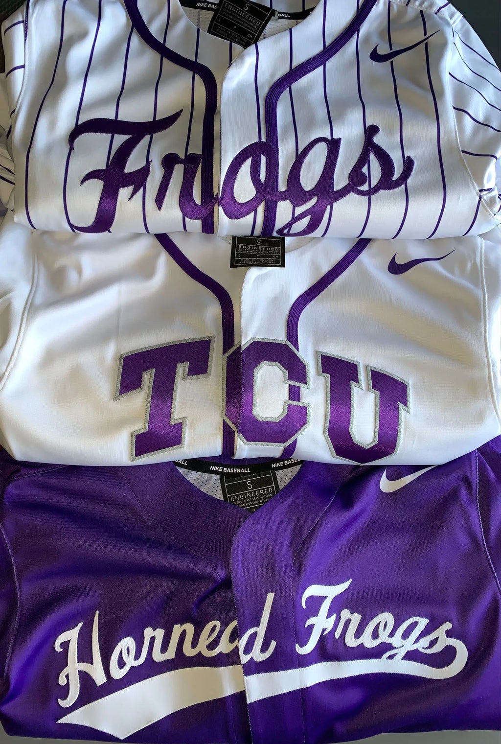 Purple Adhesive Backing Tackle Twill Fabbric   for Hockey Jerseys Sports Wear  Hot Melt Tackle Twill Laser Cut Patches