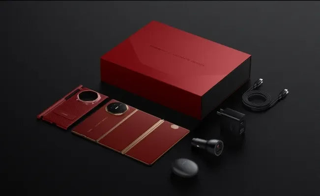 New Design HUA WEI Mate XT ULTIMATE DESIGN HarmonyOS 4.2 Kirin 9010 5600mAh 10.2'' 5G Smartphone Three-fold Screen Phone