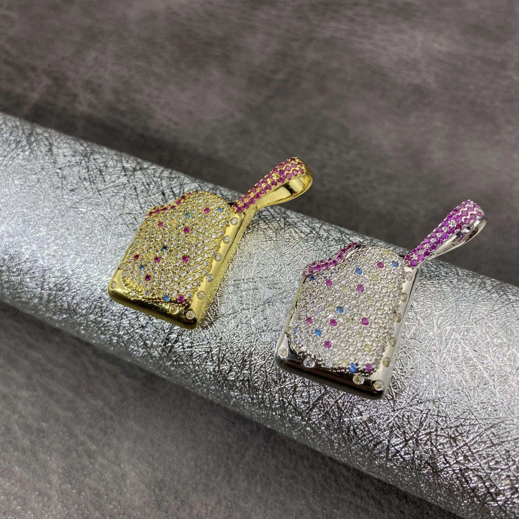 Luxury Hip Hop Iced Out Cricket Bat Pendant Necklace Gold Plated Micro Pave Diamond Bling Rapper Style Jewelry for Men