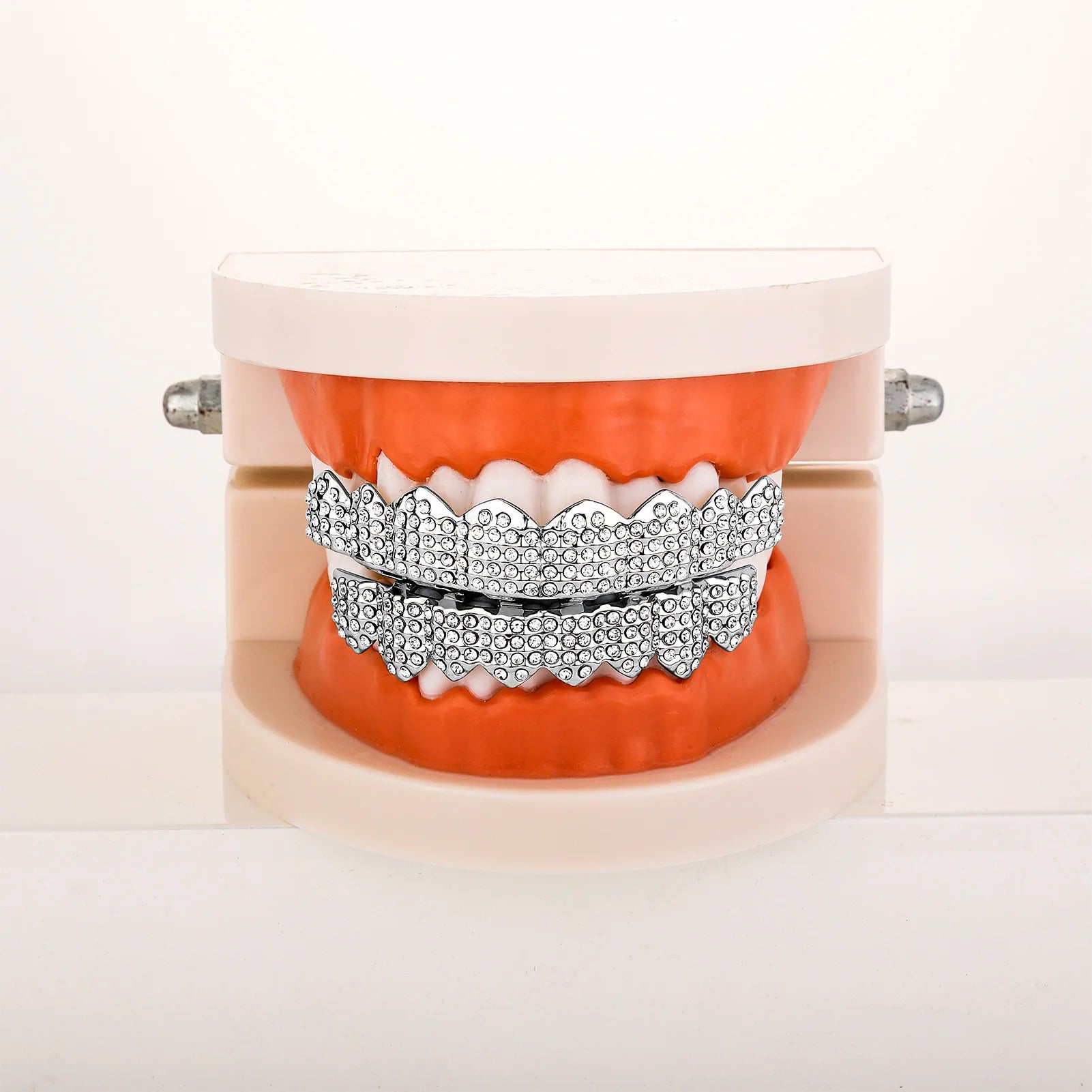 TOPGRILLZ Hip Hop Teeth Grillz Iced Out Micro Paved Green Red Cubic Zircon Top & Bottom Charm Grills Set For Halloween Party
